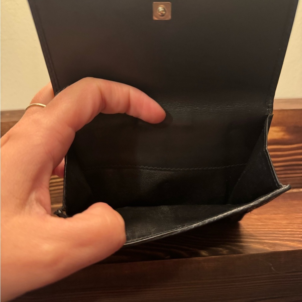 Gucci Black GG Canvas Leather Bifold Wallet Silver Logo Bar Made in Italy - Picture 7 of 8